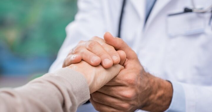 bezp--atne-wsparcie-dla-rodzic--w-i-m--odzie--y-w--auto-3923